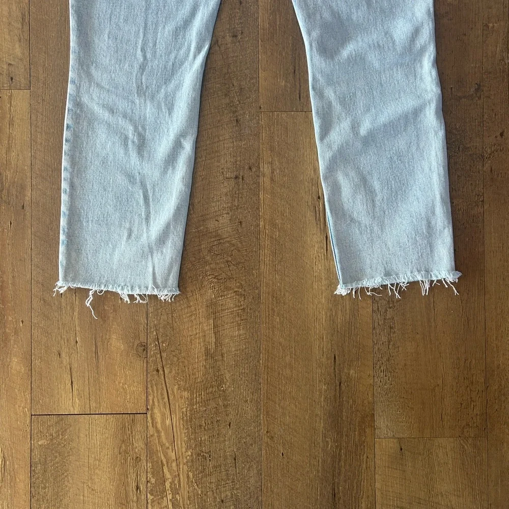 Abercrombie & Fitch High Rise Skinny Jeans 28/6R NWT Light Wash Distressed - Picture 8 of 10
